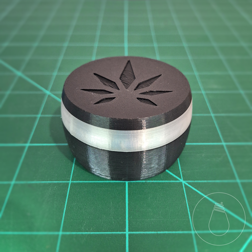 FusoDesign_Grinder_Foto-01.png Weed Grinder with Storage