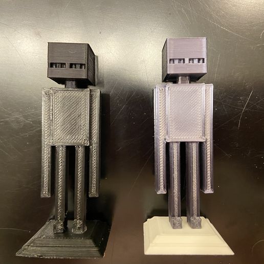 2020-01-20_01.03.33.jpg Komplettes Minecraft-Schach-Set