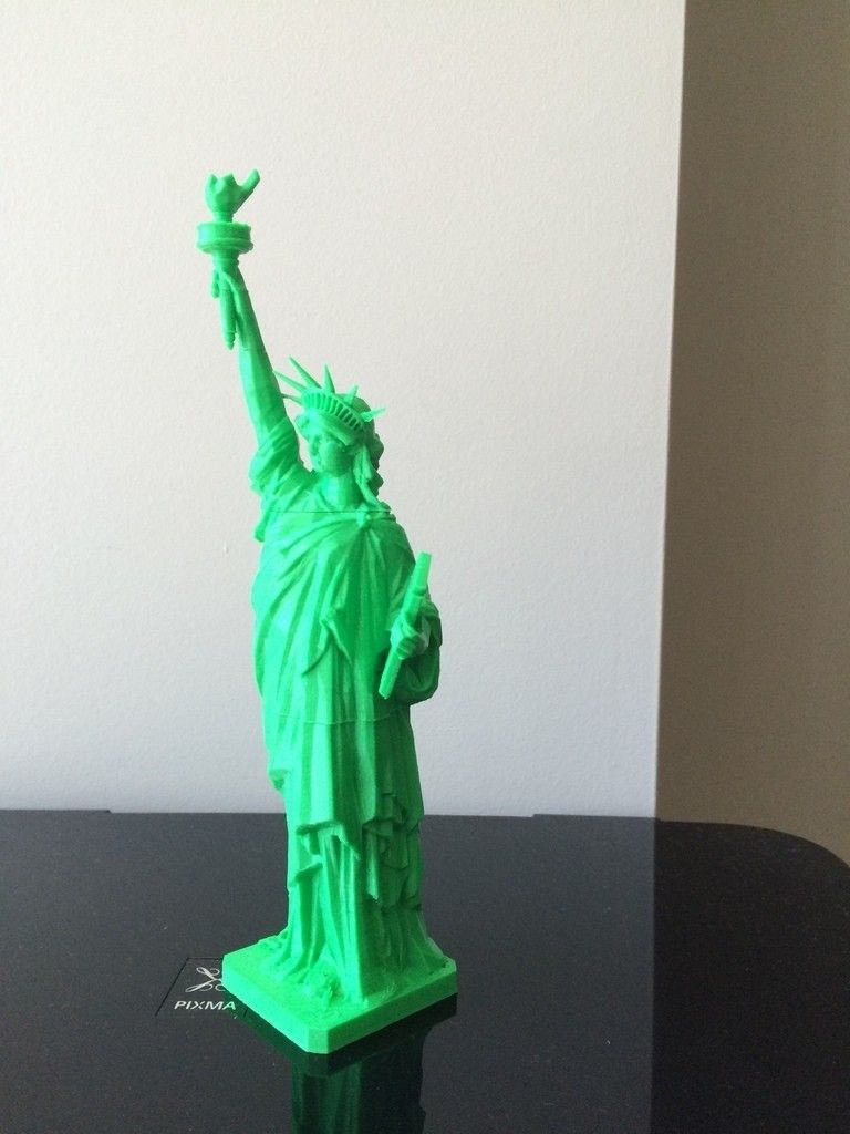 IMG_1562_display_large.JPG Fichier STL gratuit Statue de la Liberté - Réparée・Idée pour impression 3D à télécharger, Qelorliss