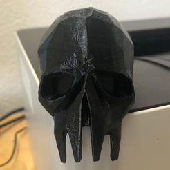 Schutzkappe mad max.jpg STL file Protective Cap 50 mm for trailer hitch - Mad Max low Poly・3D printing idea to download