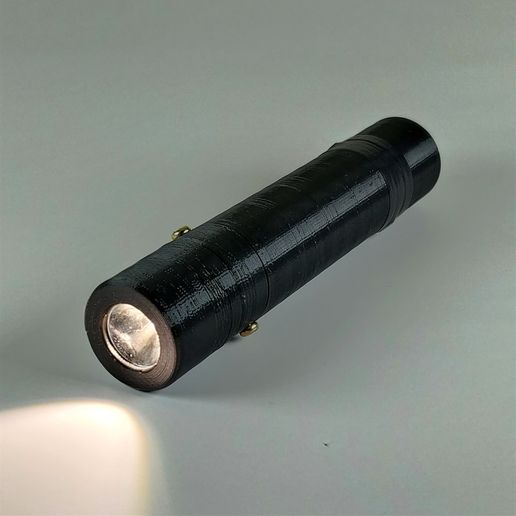1.jpg LED Flashlight
