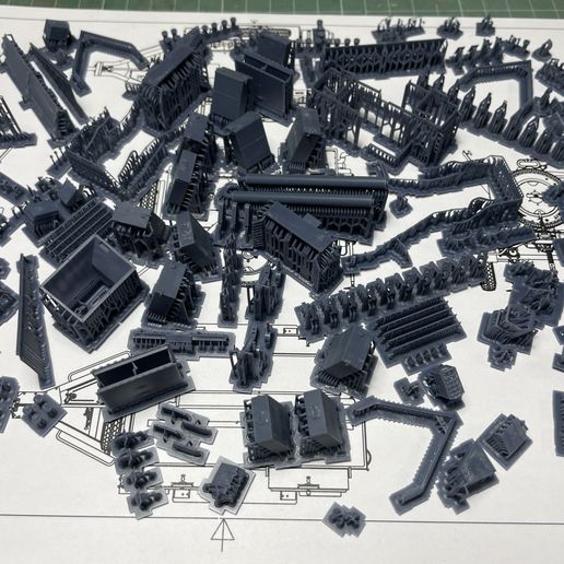 IMG_3247.jpeg 1/35 scale Sd.Ah.24 generator