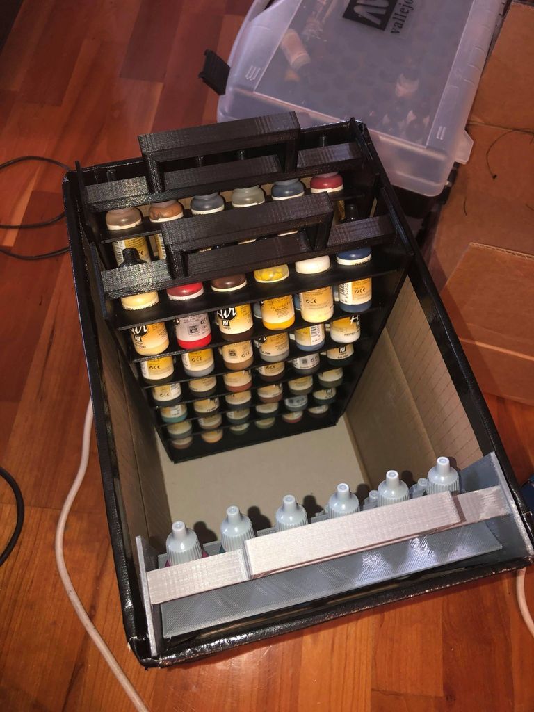 Бесплатный 3D файл Portable Vallejo Paint Rack・Модель 3Dпринтера для