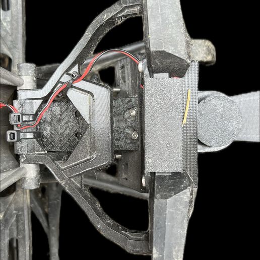 92ce9330-973c-47b1-9775-b900ab24df01.jpeg X-Maxx XMAXX Compatible Bumper Support