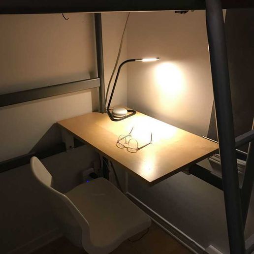 Ikea Malm Svarta Desk - 3D model önizlemesi