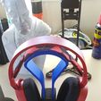 apes.jpg Apex headset stand