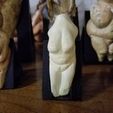 20180602_220404.jpg VENUS OF MORAVANY, ANCIENT PALEOLITHIC FEMALE FIGURINE