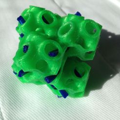 gyroidSet1.jpg Archivo 3D gratis Juego de construcción Gyroid・Modelo para descargar y imprimir en 3D
