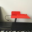 IMG_0183.JPG Tablet for Piano (Electronic Keyboard)