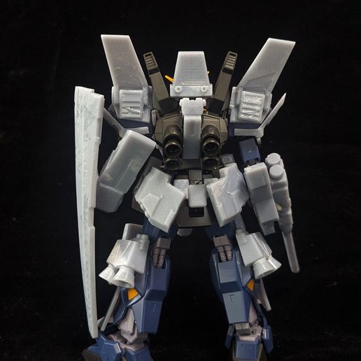 PXL_20250511_080824822.PORTRAIT.ORIGINAL.jpg FA Gundam MK-II Bausatz