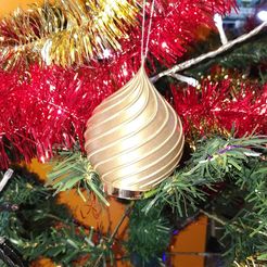 IMG_20181201_145537.jpg Бесплатный STL файл luminous Christmas ball・Идея 3D-печати для скачивания