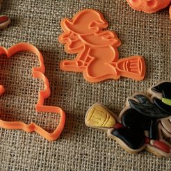 IMG_8695_edit.jpg Halloween witch cookie cutter and stamp