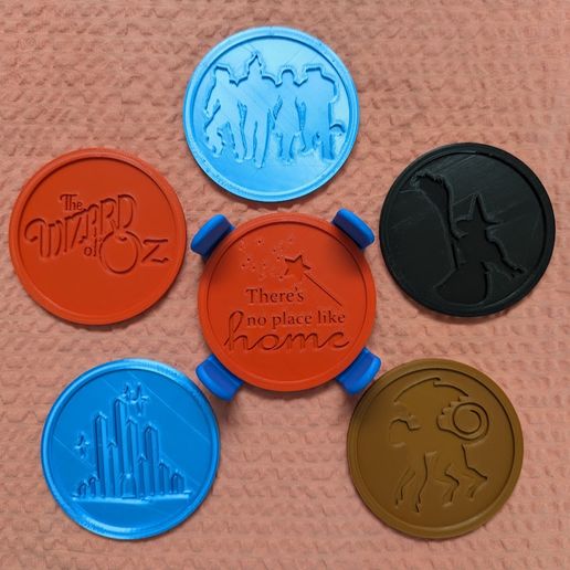 Wizard of Oz Set of 6 Coasters w/holder (holds 6)