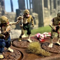 700328332fdfbd8c46c7b389adf8c7a4_display_large.jpg Fichier STL gratuit Zombie 28mm - Miniature de mort-vivant - Ghoul・Objet pour imprimante 3D à télécharger