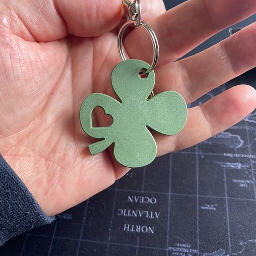 St Patrick’s Day Clover 7min print Keyring with Heart – Lucky Four Leaf Shamrock STL