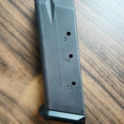 Mag-case.jpeg Free STL file QWK (QingWuKu) P99 Gel Pistol Mag Case・3D printer design to download, SuperJ3Lam