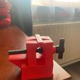 image5.jpeg Mini Vise - easy print
