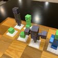 2020-01-20_01.00.54.jpg Free STL file Complete Minecraft Chess Set・3D printing template to download