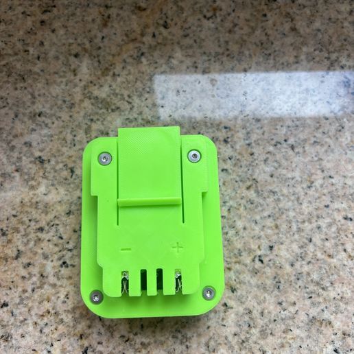 battery-macallister.jpeg DeWalt to Macallister battery adapter