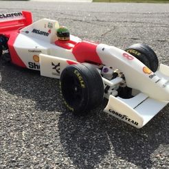 1f3bdb6b91eb359c5acbf0a031d5f5ee_preview_featured.jpg Бесплатный STL файл RS-01 Ayrton Senna’s 1993 McLaren MP4/8 Formula 1 RC Car・3D-печатный дизайн для скачивания, brett
