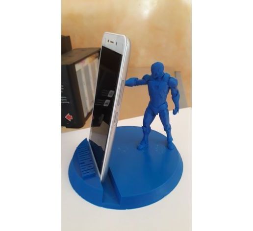 15cd75c107d24f7e20983bb33cdf8a56_preview_featured.jpeg Iron man Support de téléphone
