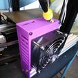 IMG_20220601_184735.jpg Boîtier électronique Ender 3 monté à l'arrière avec ventilateur de 80 mm
