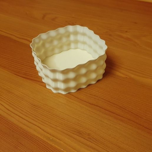 🏺 Wavy Container - Vase mode Parametric・Free 3D File for ・Cults