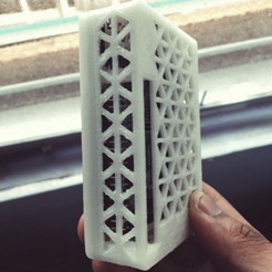 Capture_d_e_cran_2016-05-16_a__15.26.12.png Free STL file Raspberry Pi 2/Model B Triangular Case・3D printer design to download