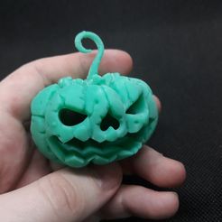 20220226_125320.jpg STL file Halloween pumpkin・3D printer model to download, Haridon
