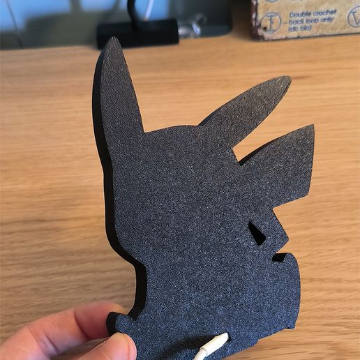 pikabeck.jpg Pokemon Lightbox - Pikachu