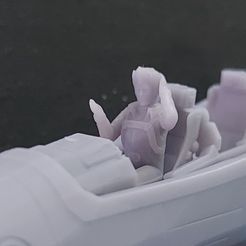 1/72 SDF Cockpit Pilots Roy et Kakizaki/Ben