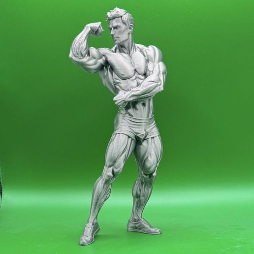 Bodybuilding - Side Biceps Flex