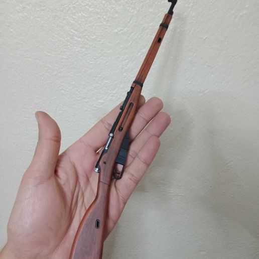 WhatsApp-Image-2025-01-01-at-04.03.03.jpeg MOSSIN NAGANT - MINIATURE GUN