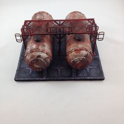 Gangway (over Toilet Paper rolls tanks)