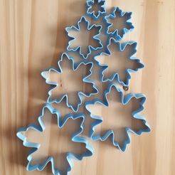 125418528_992328274597832_8137863276315365268_o.jpg Snowflake Cutter - Christmas - Cookies