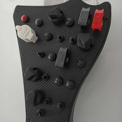 6.jpeg Fichier STL Boîte à boutons Ferrari・Modèle à imprimer en 3D à télécharger