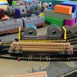 IMG_0909.jpg 50-футовый вагон для бревен/труб в масштабе N с сцепками Micro-Trains