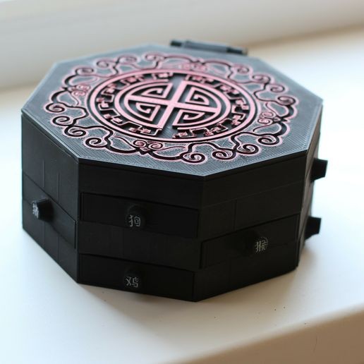 Foto1.jpg CAIXA MILAGROSA (JOANINHA)