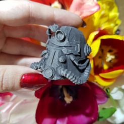 Fallout power armor t-51 helmet - high detailed even before painting