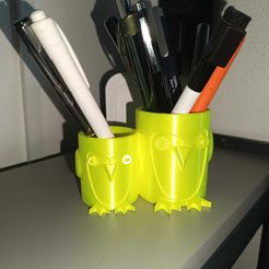 WhatsApp-Image-2023-09-18-at-9.31.08-AM.jpeg Fichier STL Porte-stylo pingouin Décoration Porte-stylo・Modèle pour impression 3D à télécharger