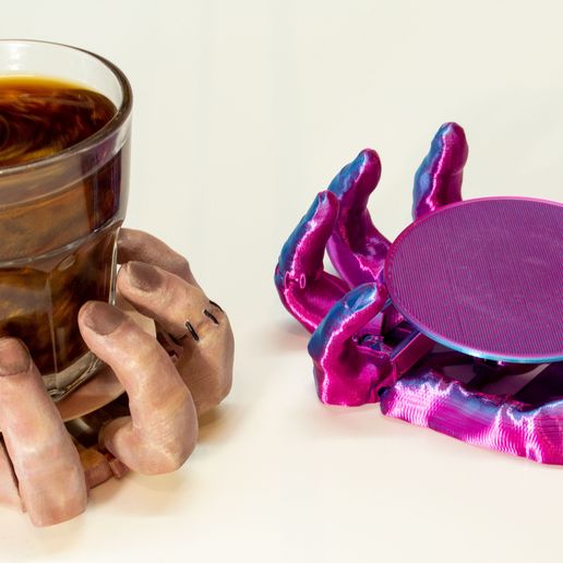 5.jpg MUG HAND: HALLOWEEN SELF-ADJUSTING COASTER