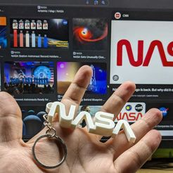 IMG-20230823-WA0025.jpg Archivo STL Llavero con logotipo relacionado con la ciencia Nasa・Modelo para descargar y imprimir en 3D