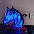 316034693_526249302717485_5249466045890032078_n.jpg STL file lamp led leonie horse・Model to download and 3D print