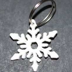 snowflake pic.JPG Free STL file Snowflake Keychain・3D print design to download