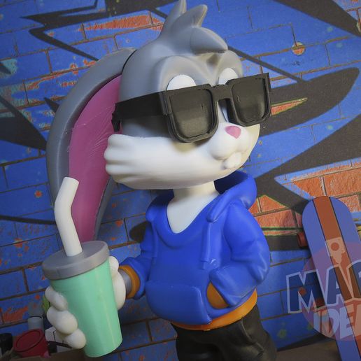 04-CONEJO-URBANO.jpg BUGS BUNNY STREET STYLE