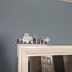 PXL_20230911_175922052.jpg STL file Ghosts in the graveyard Door Frame/ Picture Frame Hanger・3D printer model to download