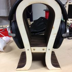 IMG_0739.jpg standard headphone stand