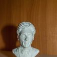 cg-sm_DHOk8.jpg Bust of Richard Hammond