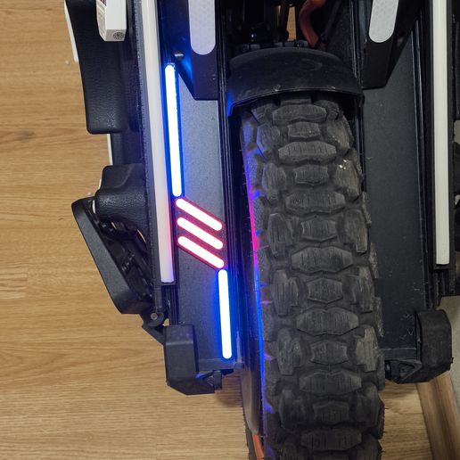 Inmotion V14 housings for LED strips