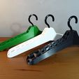 002.jpg CLOTHES HANGER